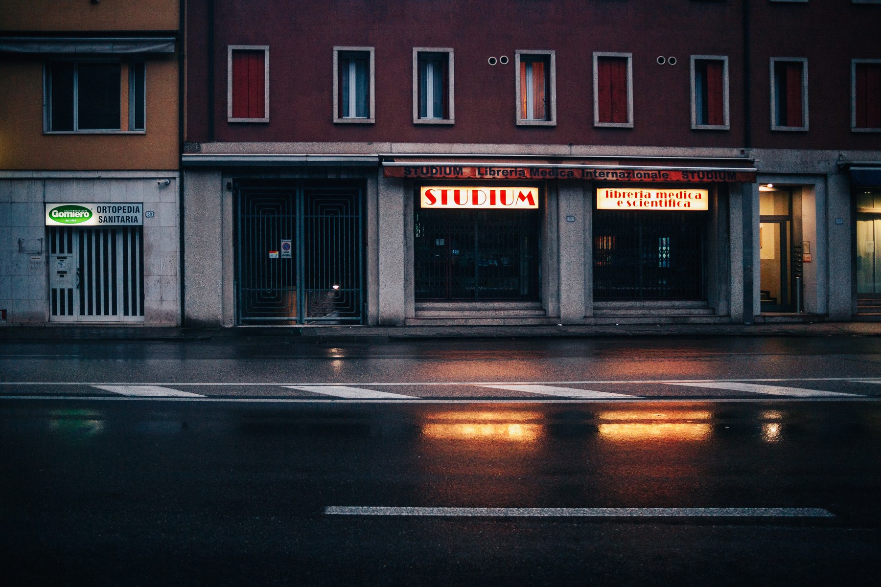 Studium — Street Photography
